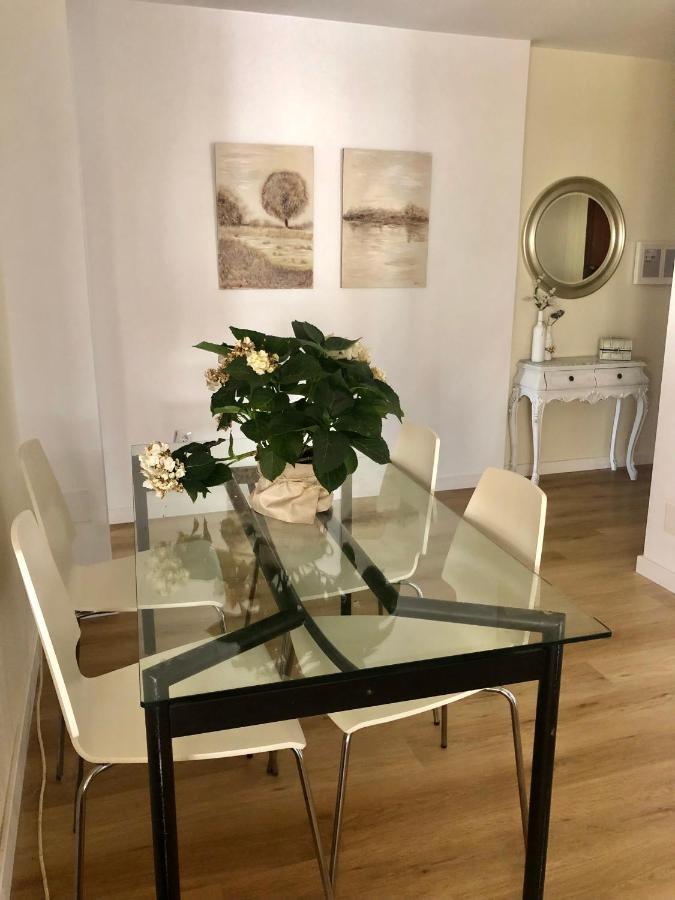 Habitacion Con Smart Tv En Piso Compartido Con Bano Privado O Compartido Malaga Sol エクステリア 写真